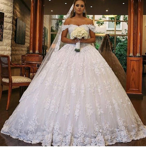Luxury Long Ball Gown Off-the-shoulder Lace Wedding Dress with Catheral Train