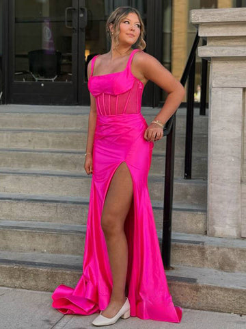 Melo | Vestido de fiesta sirena rosa fucsia plisado con tirantes y abertura 