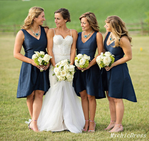 Baoleely Simple Satin V Neck Navy Blue Short Bridesmaid Dresses with Pockets