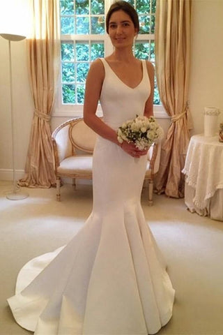 Newest Pretty Mermaid V-neck Sleeveless Simple Backless Elegant Wedding Dresses