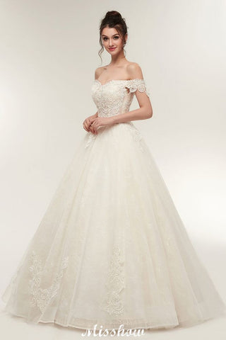 Off-shoulder Sweetheart A-line Lace-up Floor Length Lace Appliques Wedding Dresses