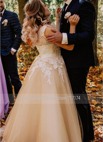 Baoleely – Robe de mariée trapèze élégante à col en V et manches courtes en dentelle avec perles et lacets, couleur champagne