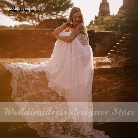 Robe de mariée bohème d'été, bretelles croisées, broderie florale, corsage en dentelle, plage, sexy, simple