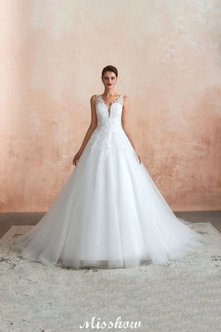 Sexy Pluging V-Neck Wedding Dress Sheer Lace Aline Bridal Gown