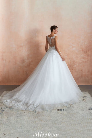 Sexy Pluging V-Neck Wedding Dress Sheer Lace Aline Bridal Gown