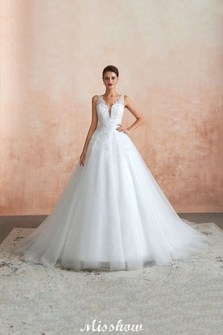 Sexy Pluging V-Neck Wedding Dress Sheer Lace Aline Bridal Gown