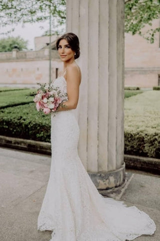 Sexy Spaghetti Strap Sleeveless Mermaid Lace Wedding Dresses with Chapel Train