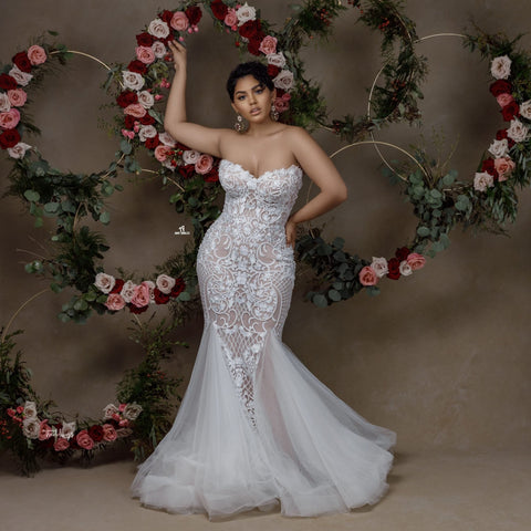 Sexy Sweetheart Sleeveless Lace Mermaid Wedding Dress With Applique