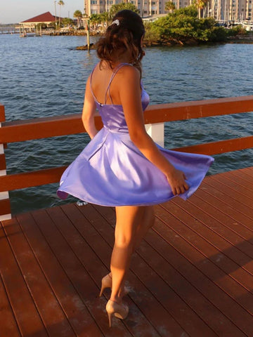Short A-line V-neck Satin Prom Dress with Pockets Lilac Homecoming Dresses