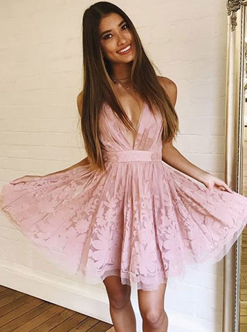 Short A-line V-neck Spaghetti-Straps Appliques Lace Homecoming Dress