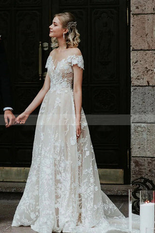 Stunning Off-the-ShoulderFloral Lace Bridal Gown Princess Wedding Dress