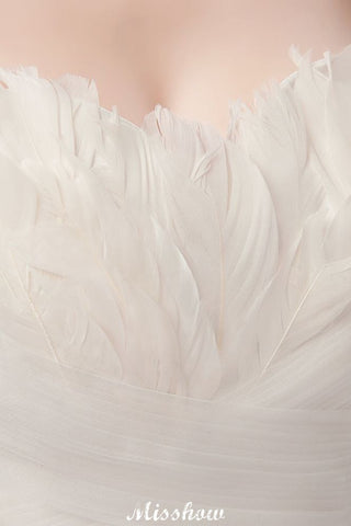 Sweetheart Strapless A-line Feathers Tulle Wedding Dresses