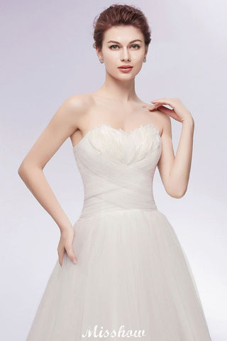 Sweetheart Strapless A-line Feathers Tulle Wedding Dresses