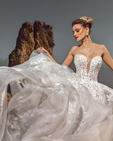 Sweetheart Tulle Floral Wedding Dress Sleeveless Aline Bridal Dress