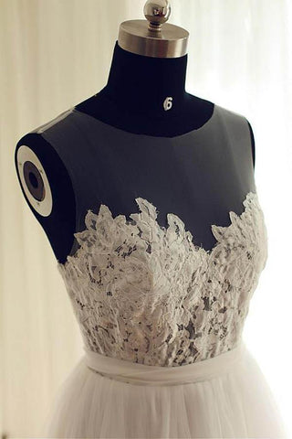 Tulle Scoop Neckline A-line Wedding Dresses With Lace Appliques WD251