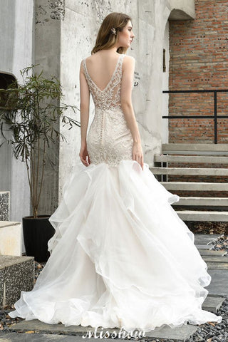 V-Neck Sleeveless Floral Lace Mermaid Bridal Gown Garden Puffy Tulle Slim Wedding Dress