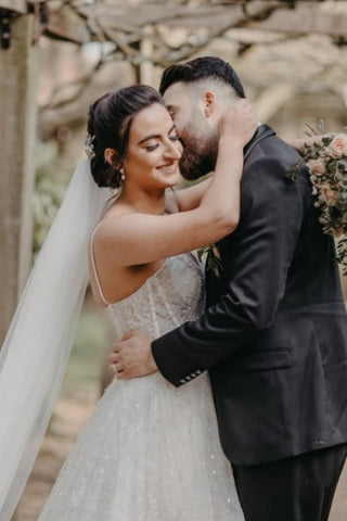 Vintage Spaghetti Strap Sleeveless A-Line Floor-Length Tulle Wedding Dresses with Beading