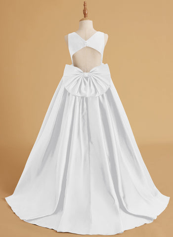 Ball-Gown/Princess Satin Sweep Train Flower Girl Dress